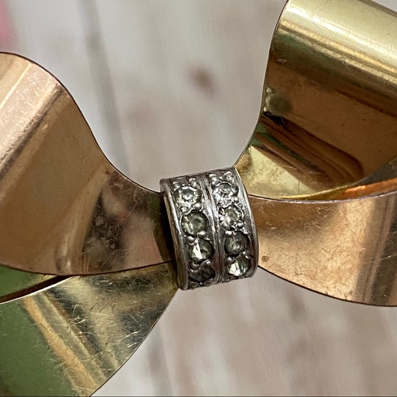 Vintage TAYLORD 12K Gold Filled 2-tone Bow Ribbon Brooch - Picture 5 of 12